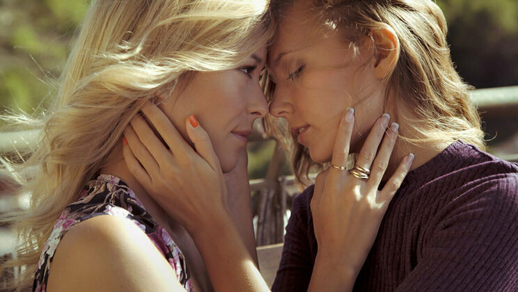 [SexArt] - Outdoor Lesbian Sex: Mango A (2015) - Lola Reve - Mango A