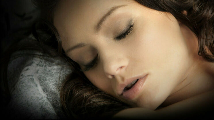 [SexArt] - Hairy Pussy Close Up with Sophie Lynx - Sophie Lynx