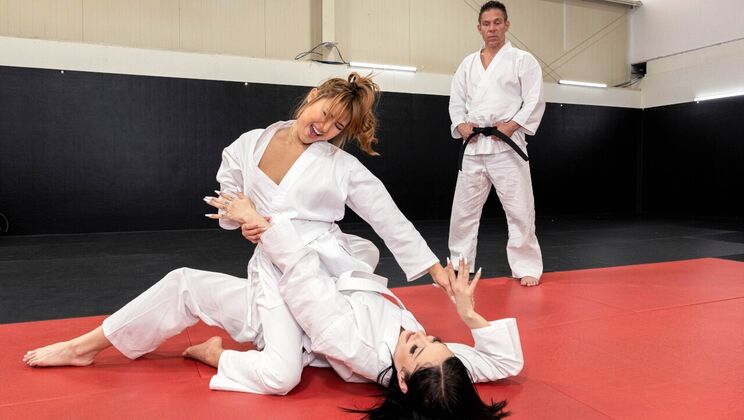 [Brazzers] - Deepthroat Trio with Jazmin Luv - Mick Blue - Jazmin Luv - Mina Luxx