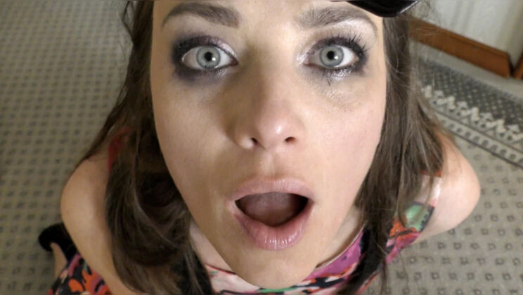 [ScenesXXXX] - Nena Sytnyy's Shaved Pussy Gets Licked