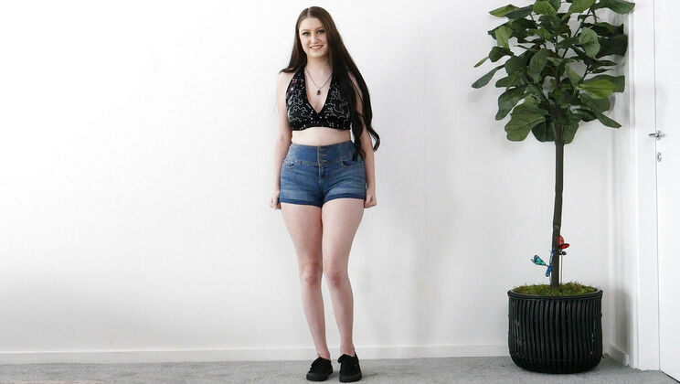 [CastingCouchHD] - Honey's Missionary and Cowgirl Positions - Honey