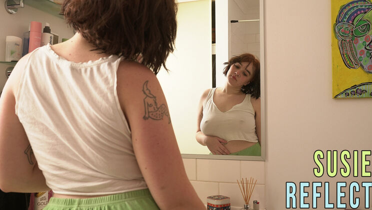 [GirlsOutWest] - Solo Reflections of Susie in the Shower - Susie