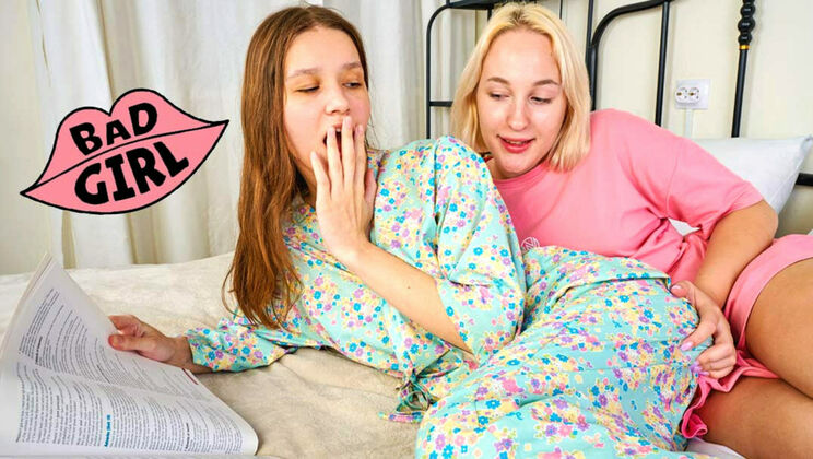 [ClubSweethearts] - Natural Tits Lesbians Kitty and Avrori Learn Pussy - Kitty Doll88 - Avrora Murai