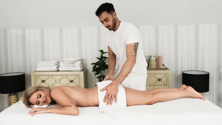 [RKPrime] - Big Tit Blonde Begs for Cock Between Her Tits - Maya Rose - Francis X