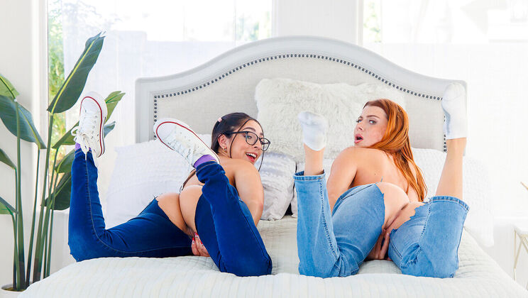 Stepbro’s Big Cock - Shaved Pussy & Female Orgasm